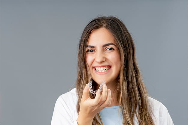 How Invisalign Can Fix Overbite and Other Dental Problems